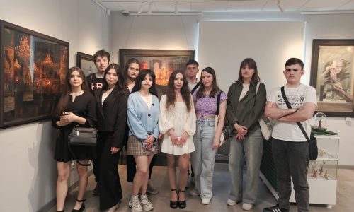 Экскурсия в Старооскольский художественный музей