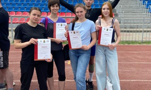 Соревнованиях по лёгкой атлетике